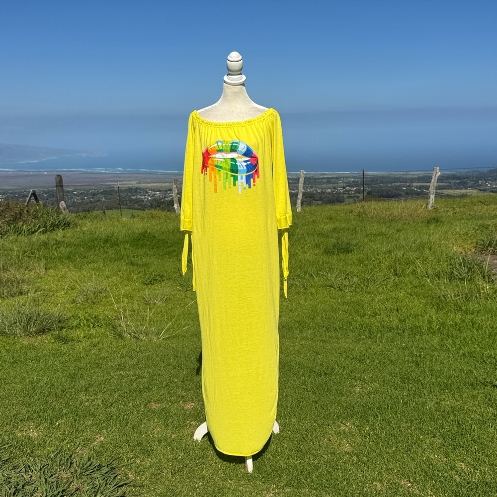 Kiss lip Print Women's Yellow Off shoulder Maxi Tee shirt Dress
